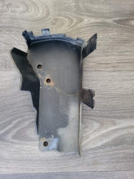 Zadní levá krytka prahu Opel Vectra C 02-08 24427548