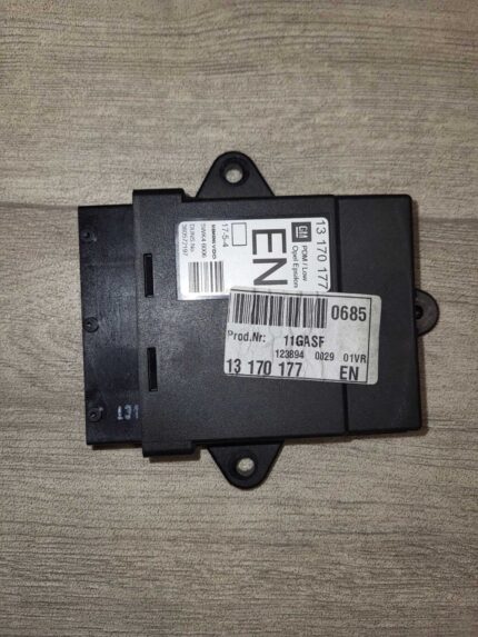 Řídicí jednotka centrálního zamykání Opel Vectra C 02-08 13170177