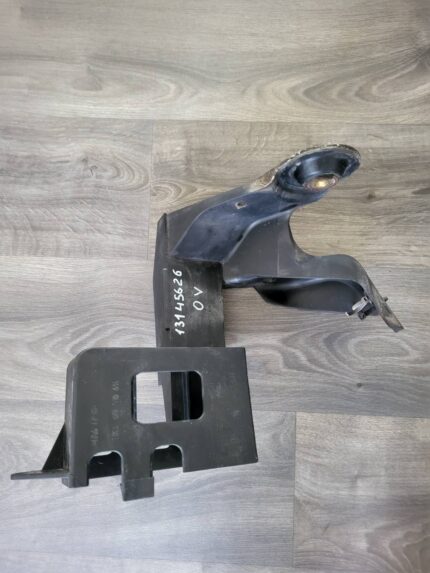 Držák bloku EBU Opel Vectra C 02-08 13145626