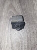 Upevnění (nárazníková vložka, podložka) hlavního chladiče  Opel Vectra C 02-08 876347H - Obrázek 3